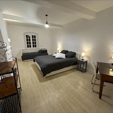 La Bacchus Villa Groslee